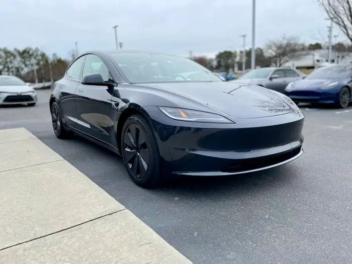 Eco Transfer — Tesla private transfer Barcelona
